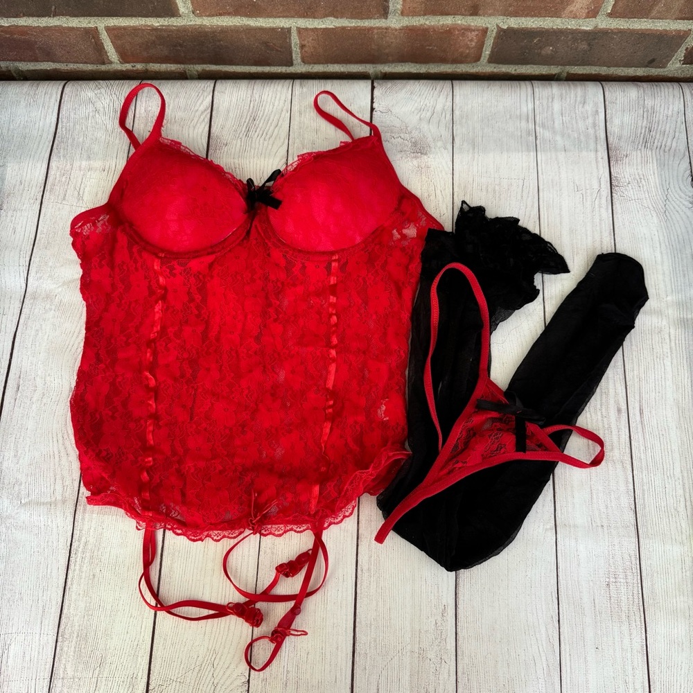 Red corset Lingerie for Women Size X-Large Three Piece Top Pantie Stockings NEW